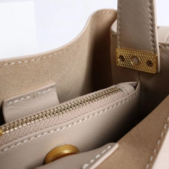 Baginning Genuine Leather Beige Top Hand Minimalist Bucket Bag with Strap NWOT - Picture 15 of 16